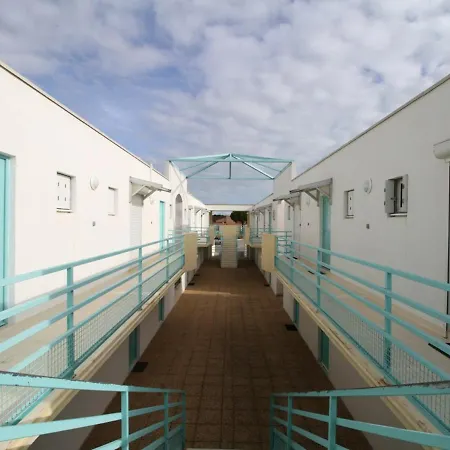 Hotel Balaruc-les-bains, 2 Pieces, 2 Personnes - Fr-1-553-108 Balaruc-les-Bains
