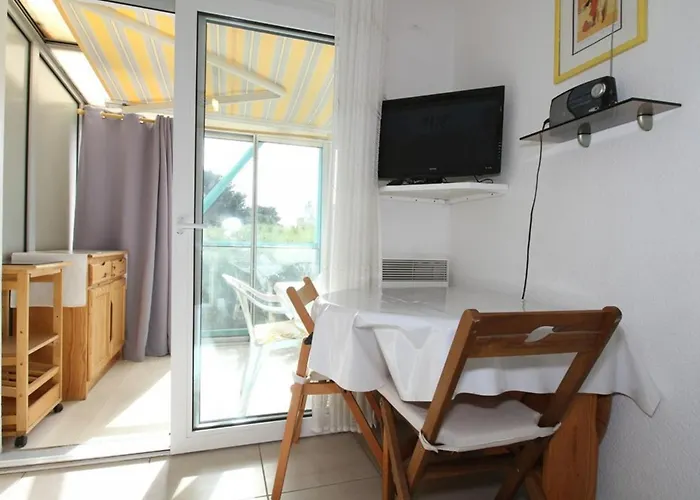 Balaruc-les-bains, 2 Pieces, 2 Personnes - Fr-1-553-108 Hotel