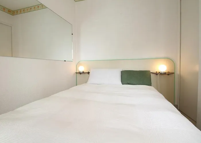Balaruc-les-bains, 2 Pieces, 2 Personnes - Fr-1-553-108 Hotel *